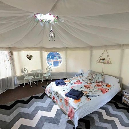 Luxury Glamping @Moulin Des Forges Ξενοδοχείο Moutier-Malcard Εξωτερικό φωτογραφία