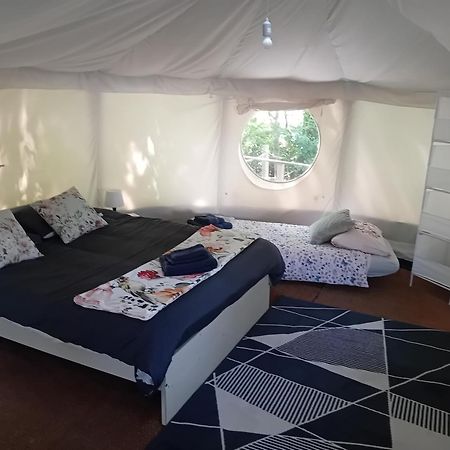 Luxury Glamping @Moulin Des Forges Ξενοδοχείο Moutier-Malcard Εξωτερικό φωτογραφία